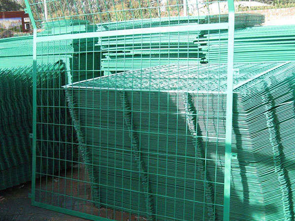 圈地用護欄網案例圖片2